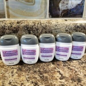 POMEGRANATE AND BLACKBERRY